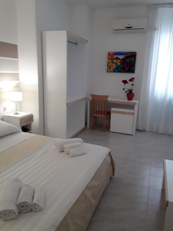 Porto Cesareo Hotel Экстерьер фото