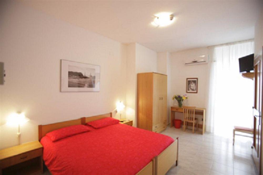 Porto Cesareo Hotel Экстерьер фото