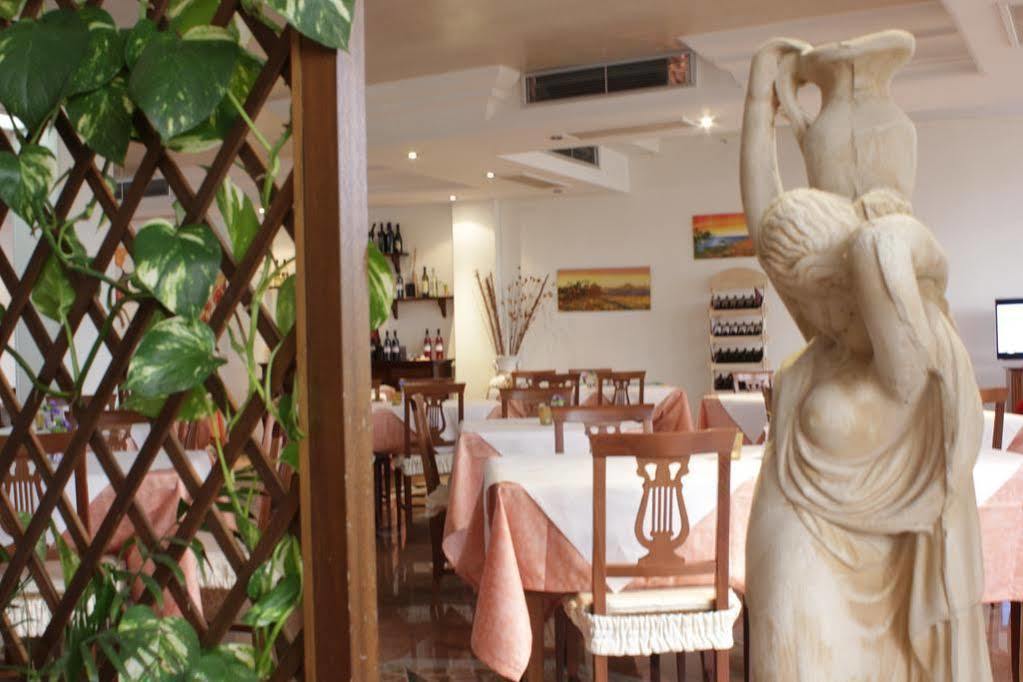Porto Cesareo Hotel Экстерьер фото